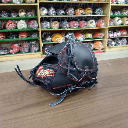 No.０２　久保田スラッガー　ジュニア軟式　投手用グローブ