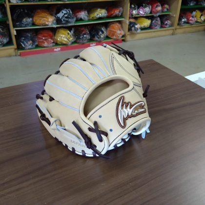 No.０７　アイピーセレクト　限定軟式グローブ
