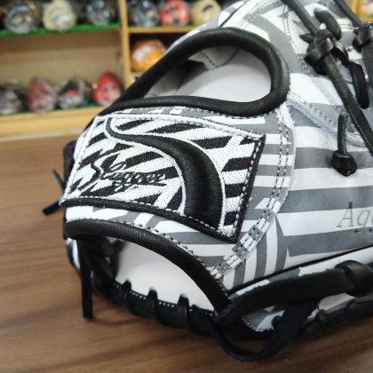 No.１０　久保田スラッガー軟式限定グローブ　ダズルCAMO