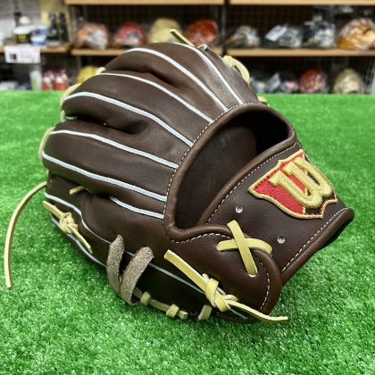 No.573 ウィルソン 硬式 内野手用グローブ