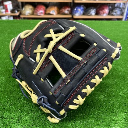 No.729 スラッガー 軟式 内野手用グローブ
