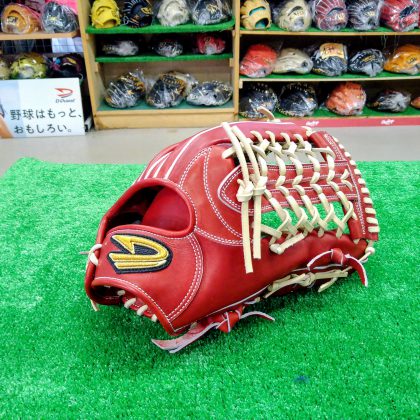 No.827【ディークエスト】硬式グローブ　外野手モデル