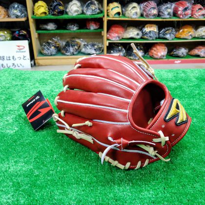No.826【ディークエスト】硬式グローブ　内野手モデル