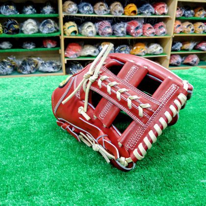 No.826【ディークエスト】硬式グローブ　内野手モデル