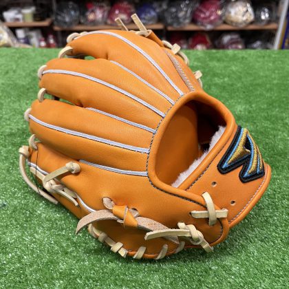 No.819　【ディークエスト】限定　硬式グローブ　内野手モデル