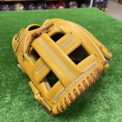 No.831 IPセレクト 硬式 内野手用グローブ