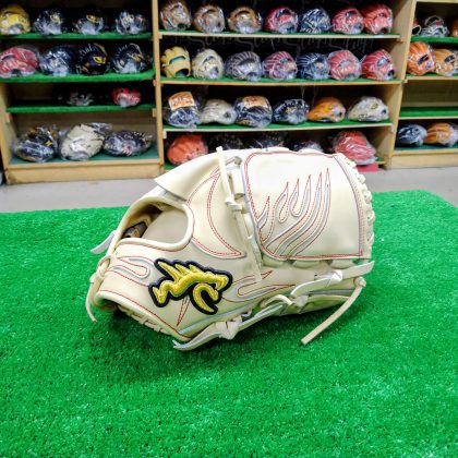 No.6A004【RYU】硬式　投手用モデル