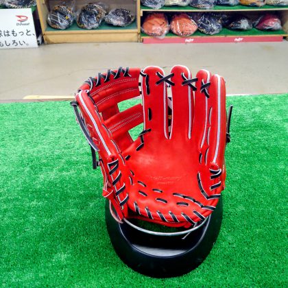 No.A017【エールストーリー】硬式　内野手モデル　０６１型