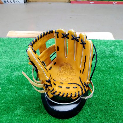 No.A012【ローリングス】　硬式内野用モデル　プロプリファード