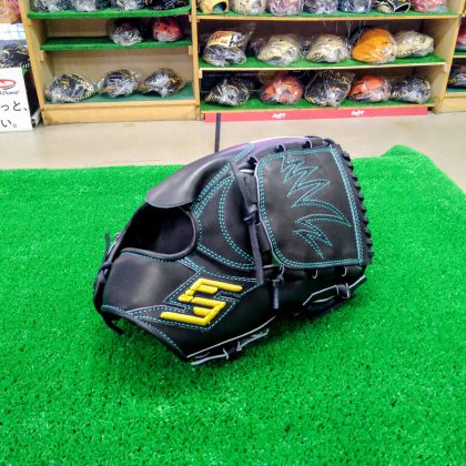 No.A035【FIVE】硬式　投手用モデル