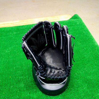 No.A035【FIVE】硬式　投手用モデル