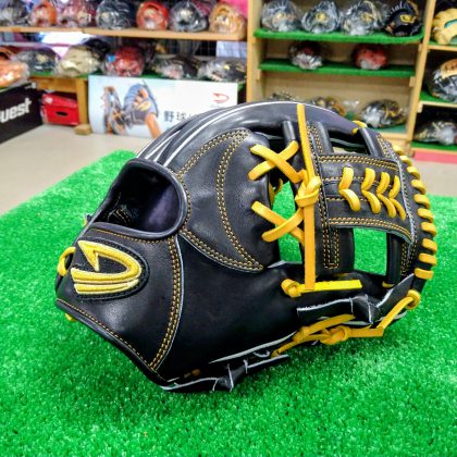 No.A047【ディークエスト】硬式内野手モデル　クロスオーバーJT