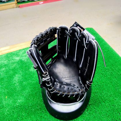 No.A043【ZETT】プロステイタス　硬式　内野手モデル（限定商品）小型サイズ