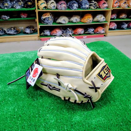 No.A044【ZETT】プロステイタス　硬式　内野手モデル（限定商品）小型サイズ