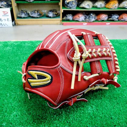 No.A048【ディークエスト】硬式内野手モデル　クロスオーバーJT