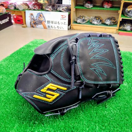 No.A035【FIVE】硬式　投手用モデル