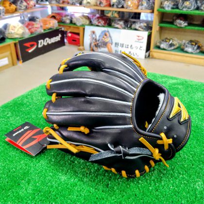 No.A055【ディークエスト】硬式内野用モデル　クロスオーバーJT