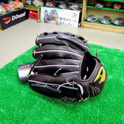 No.A053【ディークエスト】硬式投手用モデル ステップアップリード