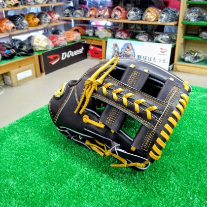 No.A051【ディークエスト】硬式内野手モデル　クロスオーバーST