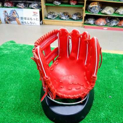 No.A060【ATOMS】限定商品　ジュニア用　軟式グローブ