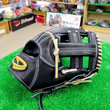 No.A054【ディークエスト】硬式内野手モデル　クロスオーバーJT