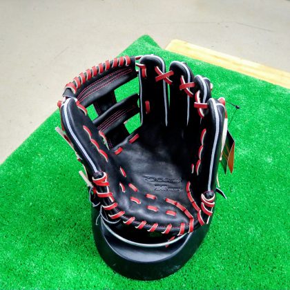 No.A050【ディークエスト】硬式内野手モデル　クロスオーバーST