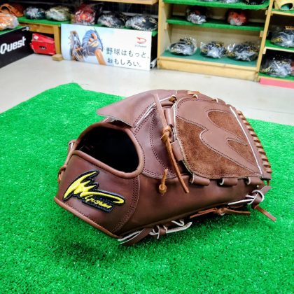 No.A056【アイピーセレクト】硬式投手用モデル