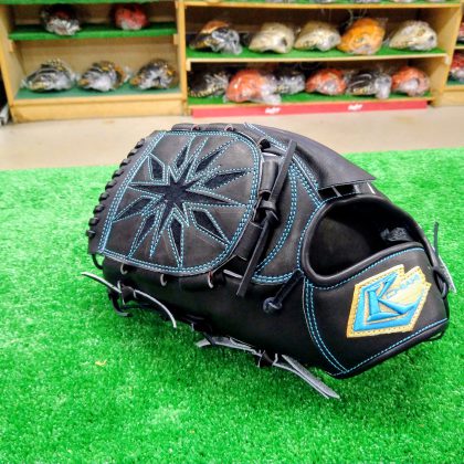 No.A078【CHIAKI】硬式　投手用モデル（左投げ専門ブランド）