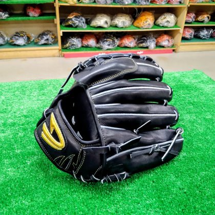 No.A086【ディークエスト】硬式　投手用モデル（左投げ）