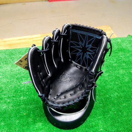 No.A078【CHIAKI】硬式　投手用モデル（左投げ専門ブランド）