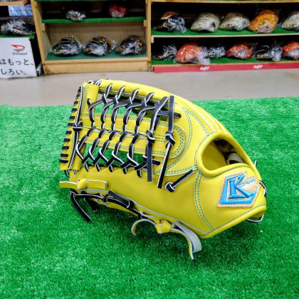 No.A071【CHIAKI】硬式　外野手モデル（左投げ専門ブランド）